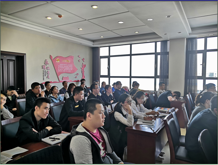 法律進(jìn)企業(yè)巡回宣講團(tuán)誠遠(yuǎn)專場